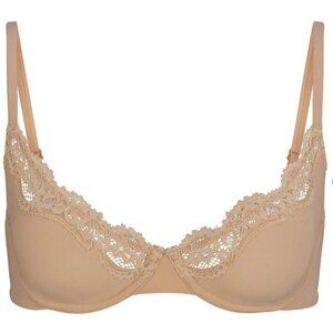 NWT Skims Fits Everybody Lace Unlined Scoop Bra in Nude Beige 44A